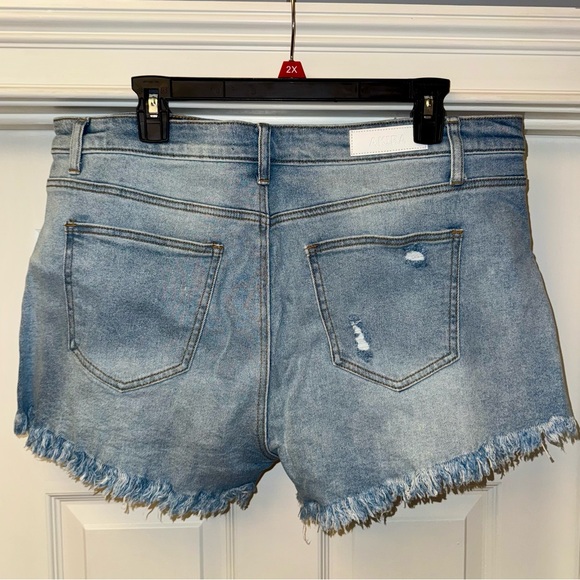 AKIRA Blue Embellished Jean Shorts - Picture 2 of 5